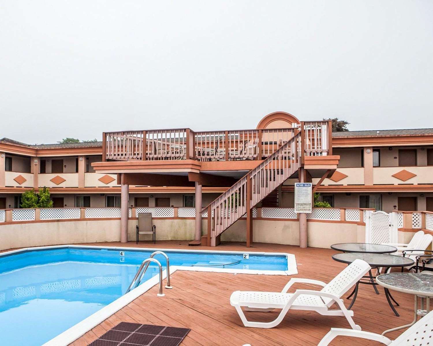 Rodeway Inn Point Pleasant Beach 23/36