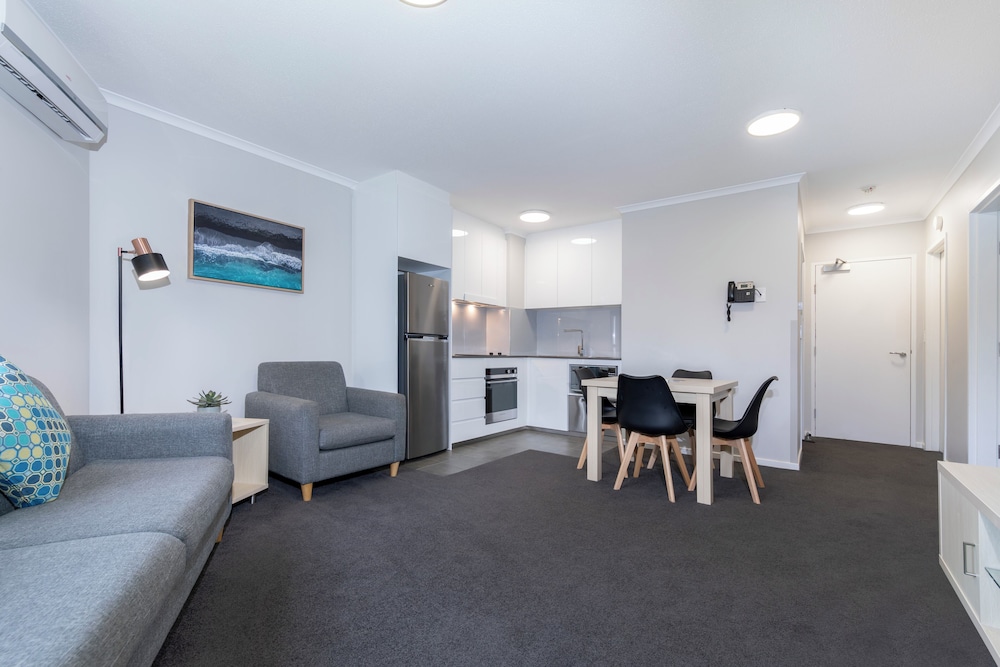 The Landmark Nelson Bay 52/69