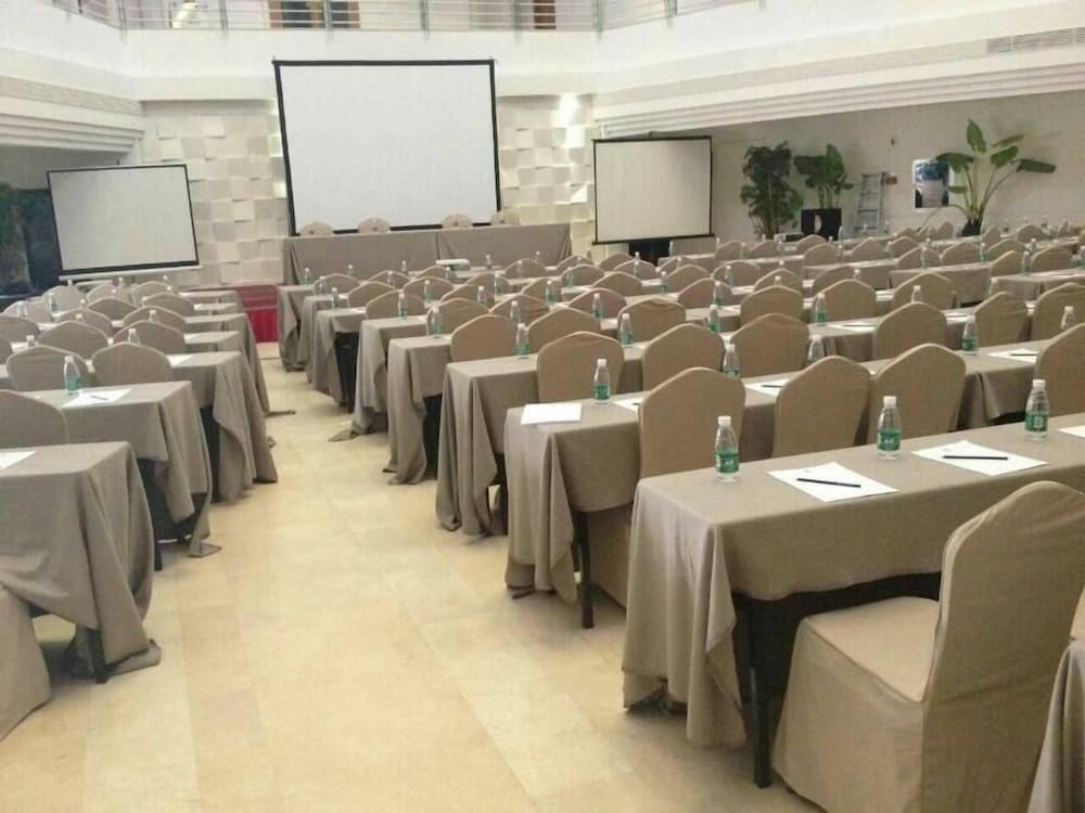 Hilton Garden Inn Shenzhen Dameisha 73/80