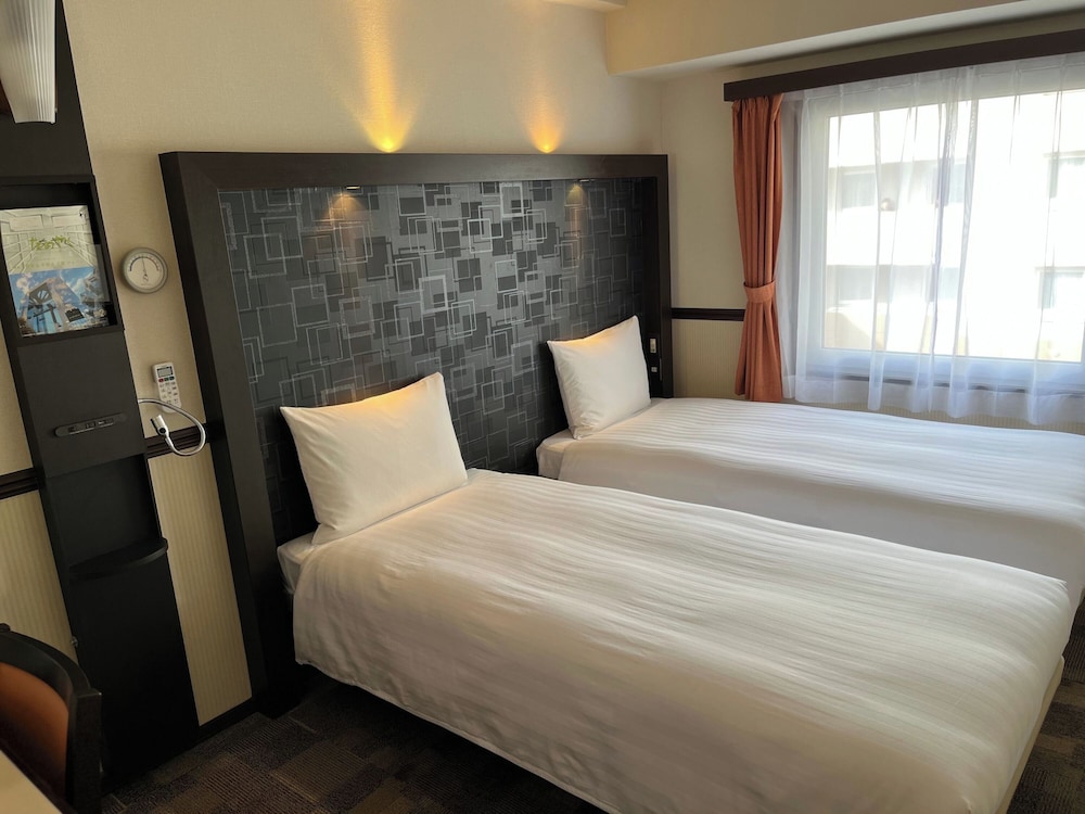 Economy, Twin Beds