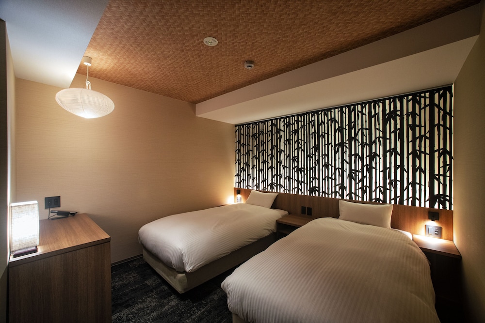 STANDARD, TWIN BEDS