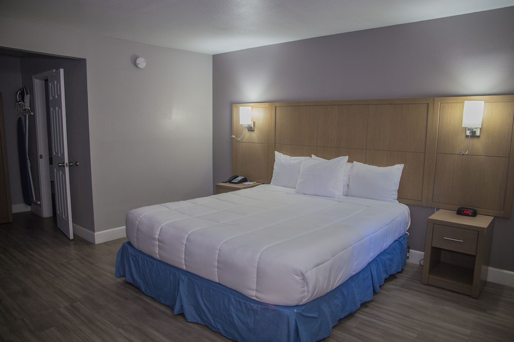 Days Inn by Wyndham Redwood City 14/55