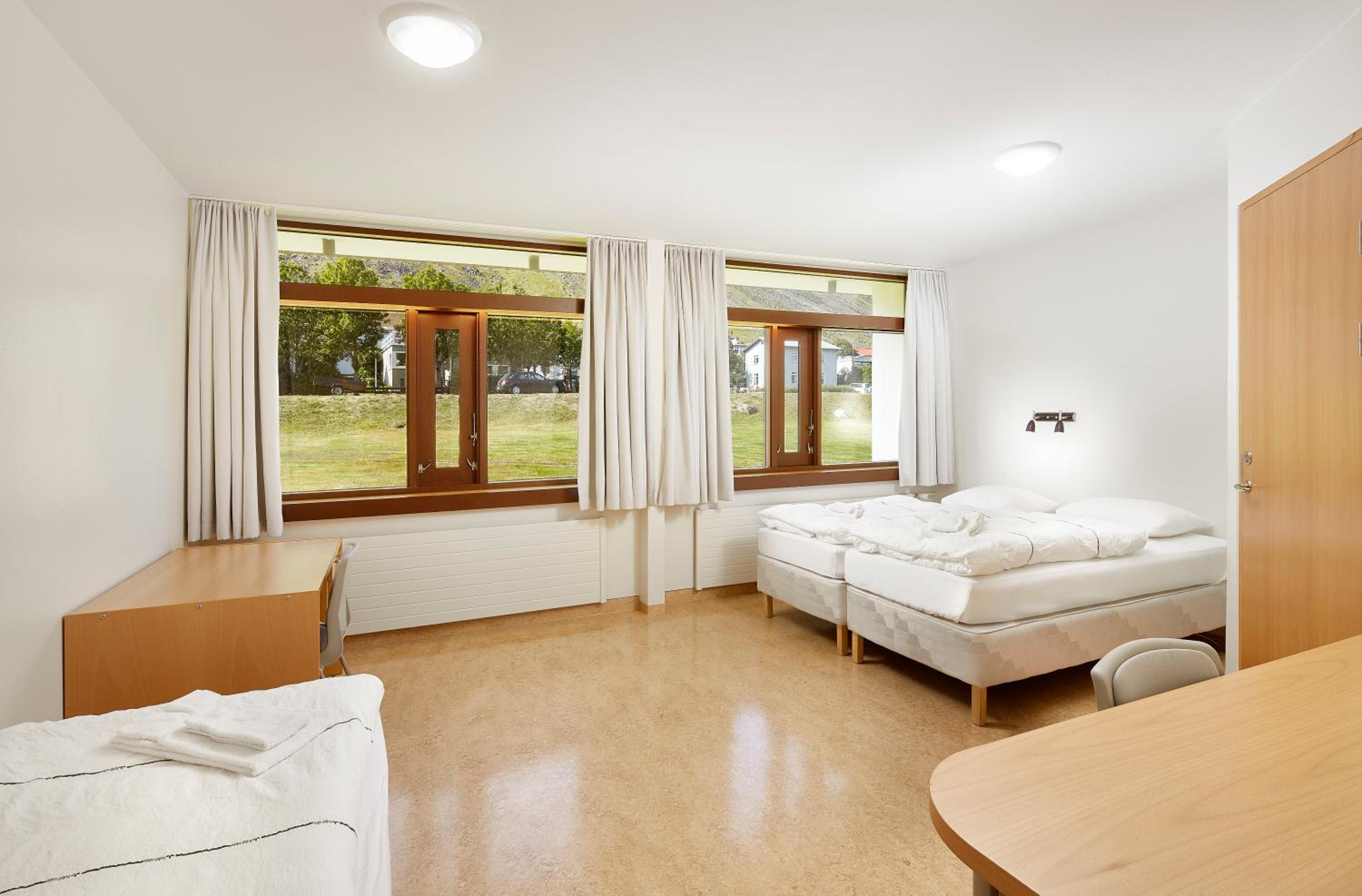 Edda Hotel Isafjorour 9/25