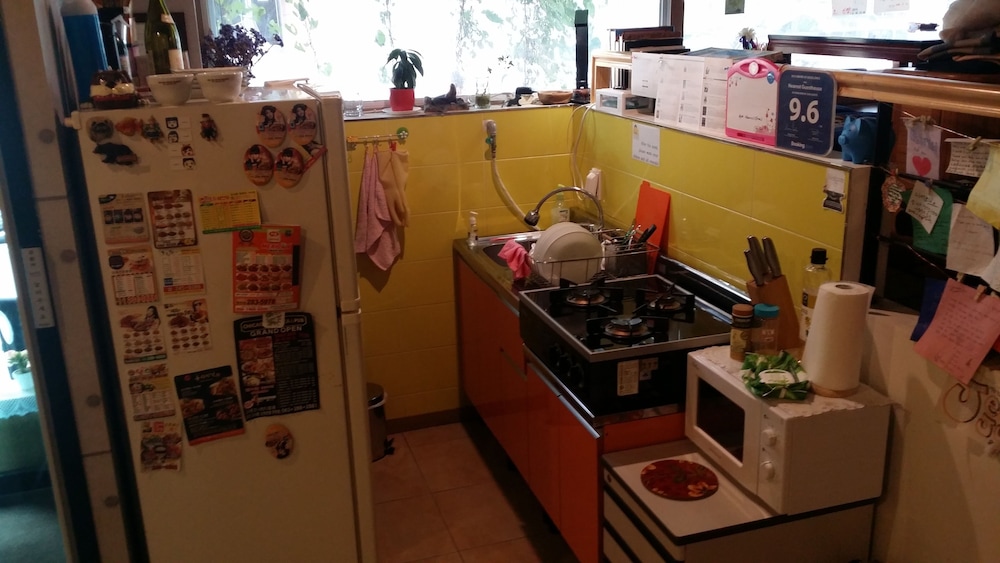 Nearest Guesthouse In Jeonju Hostel 7/48