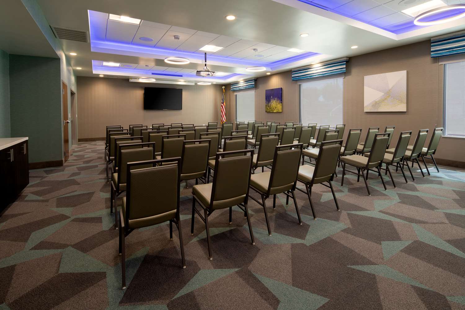 Hampton Inn Suites Gilroy Ca 36/45