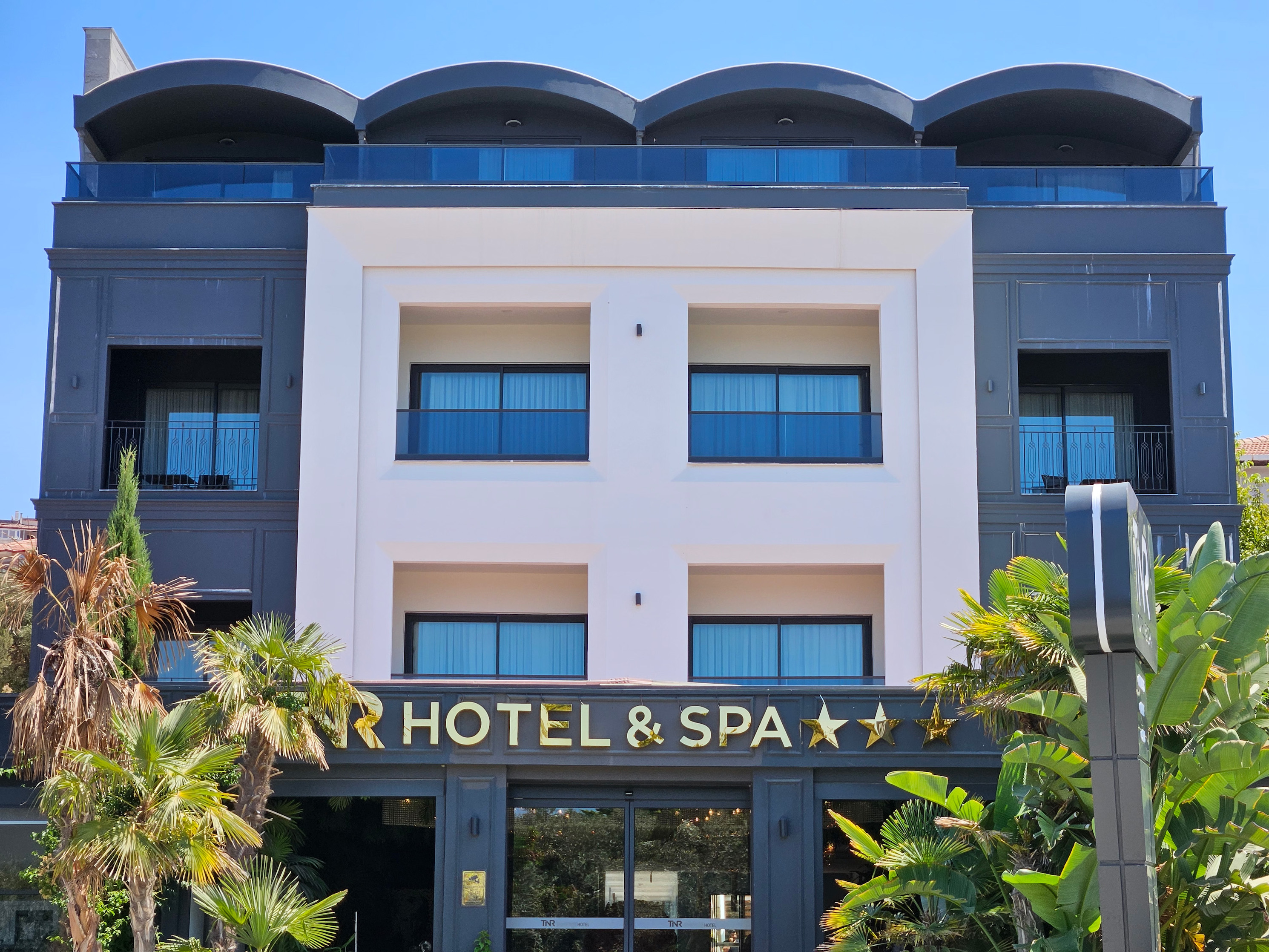 Tnr Boutique Hotel Spa 1/38