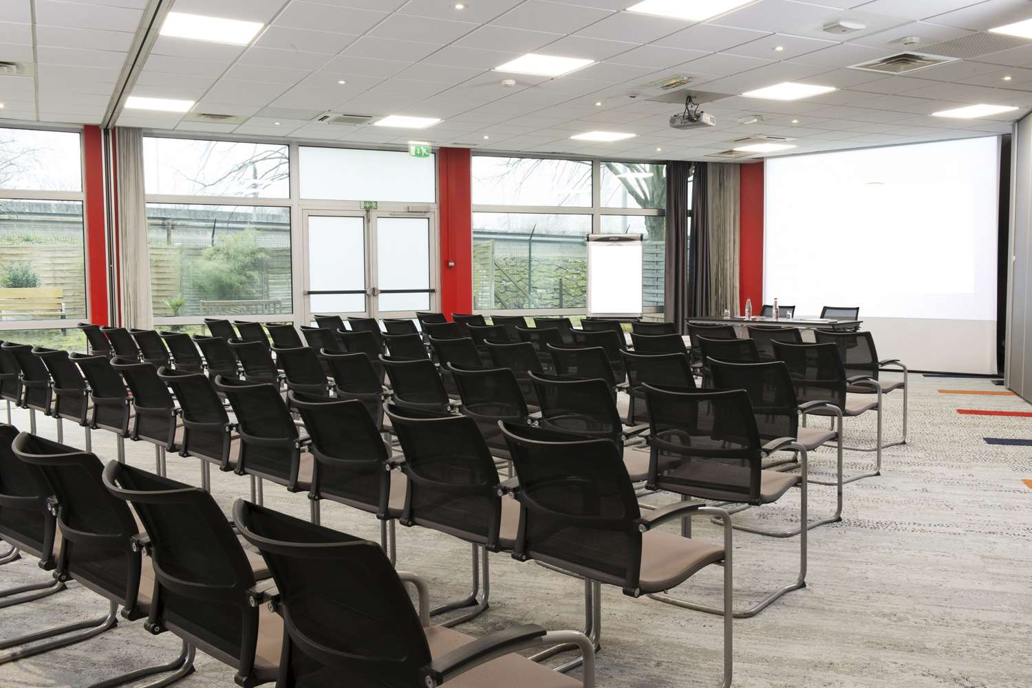 Ibis Rungis Aeroport Paris Orly 15/19