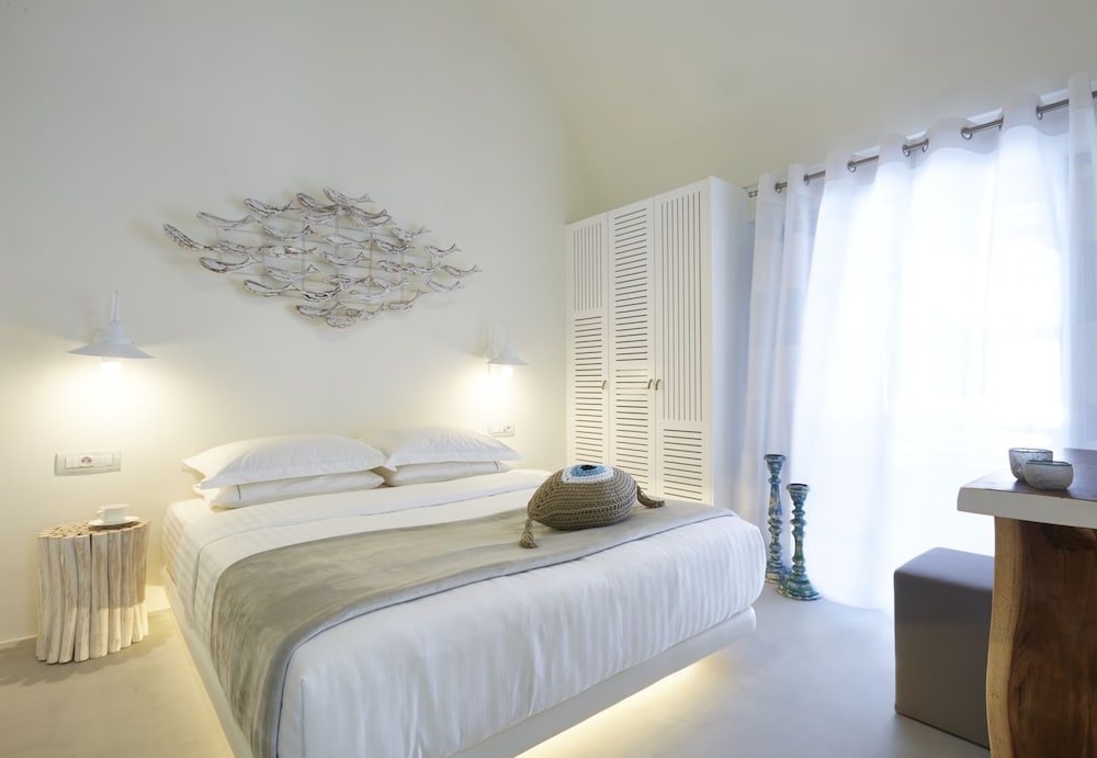 Eolia Kamari Villa 5/34