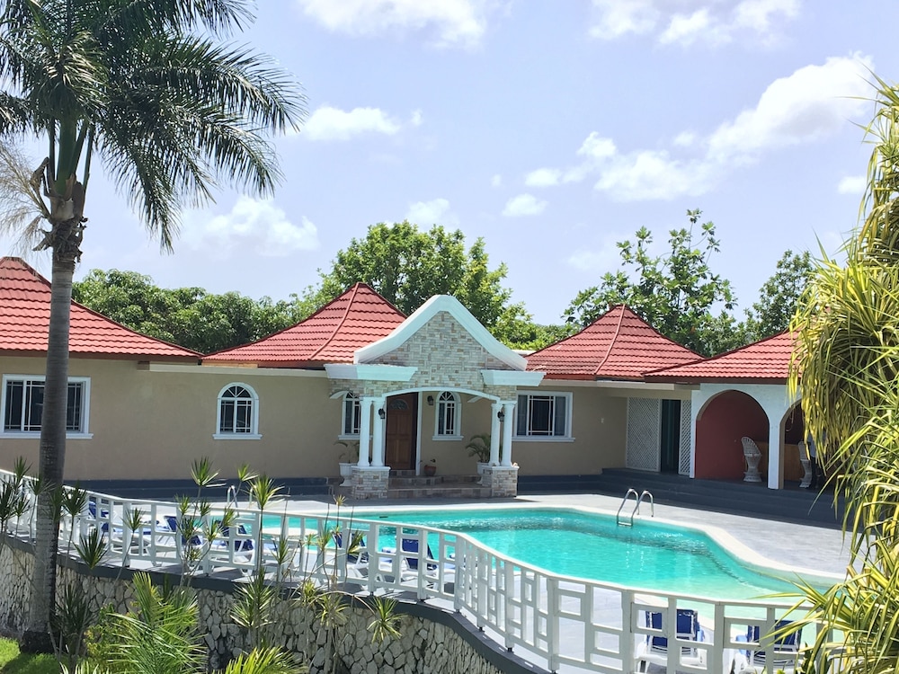 Gold Nugget Hotel 22/29