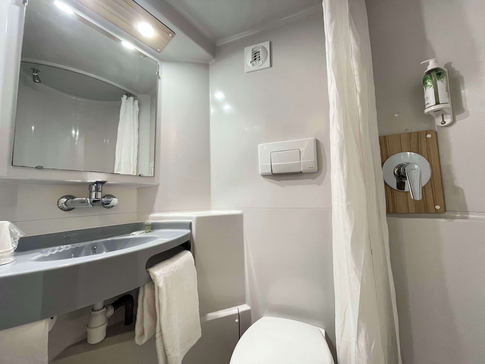 Kyriad Eco Lille Sud - Noyelles Godault 50/50