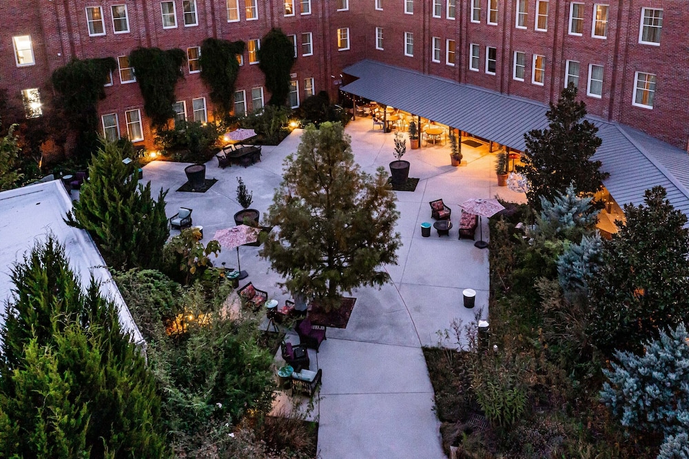 The Inn At The Crossroads in LAKE CITY - SC