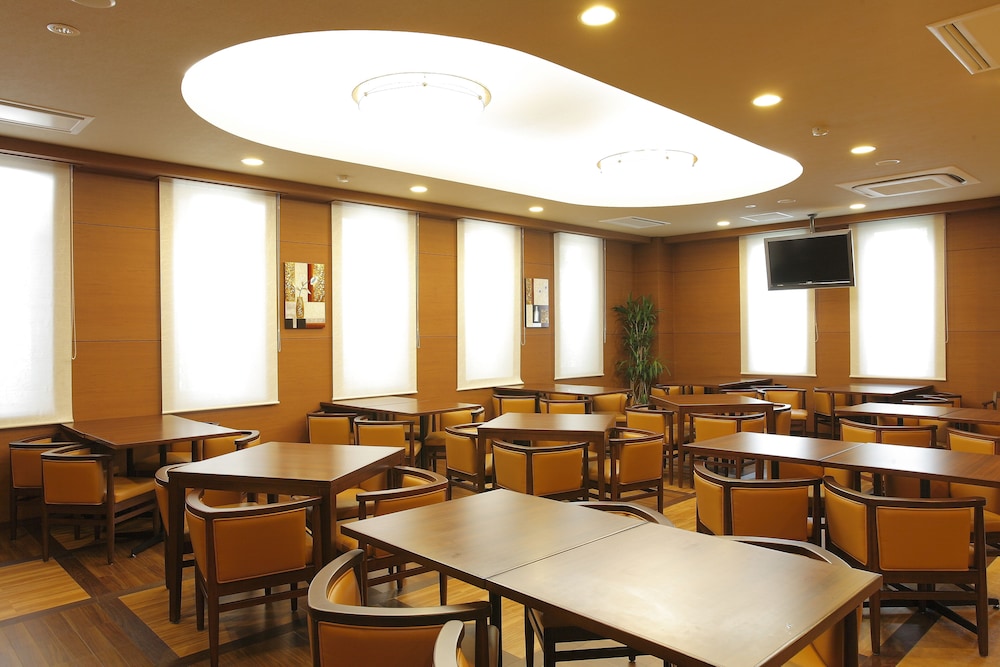 Hotel Route-Inn Ichinomiya Ekimae 40/45
