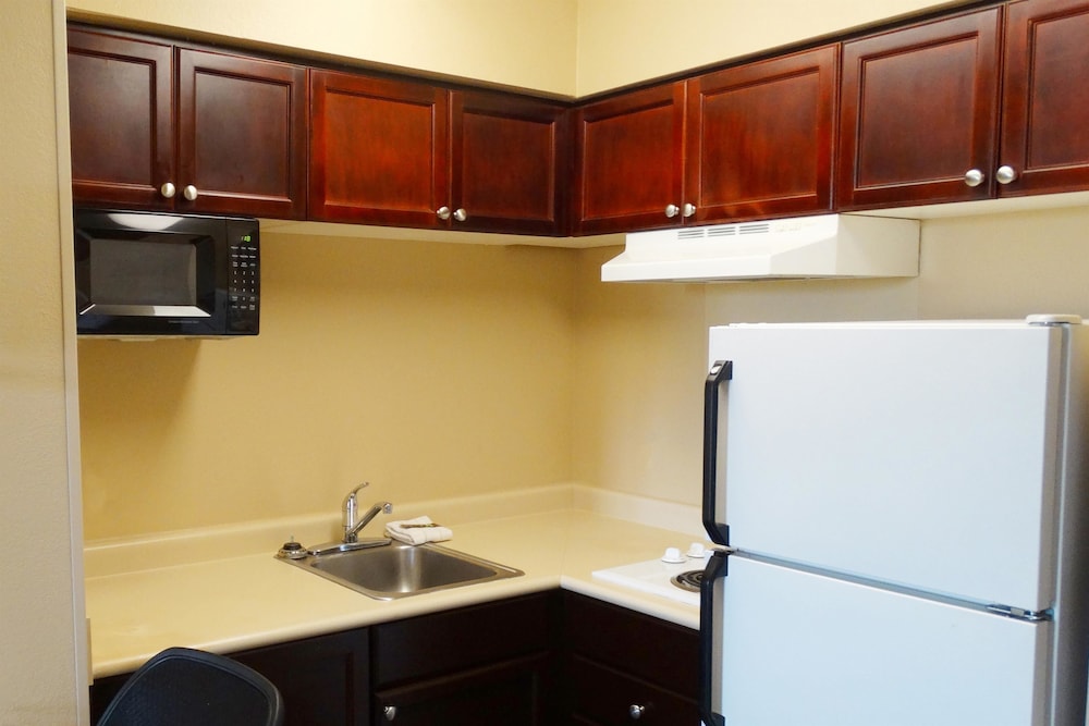 Extended Stay America Phoenix - Chandler - E. Chandler Blvd. detail