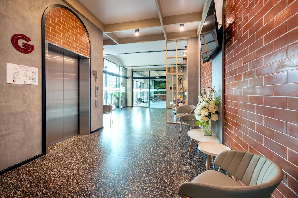 PLAAI Plus Hotel Rayong 50/50