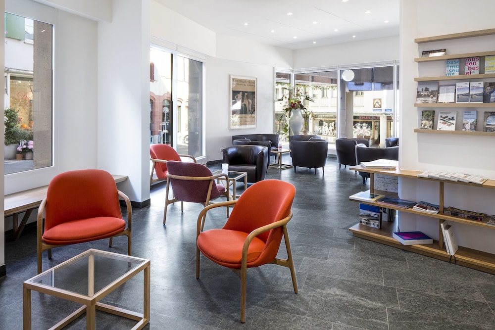 HOTEL BASEL 32/50