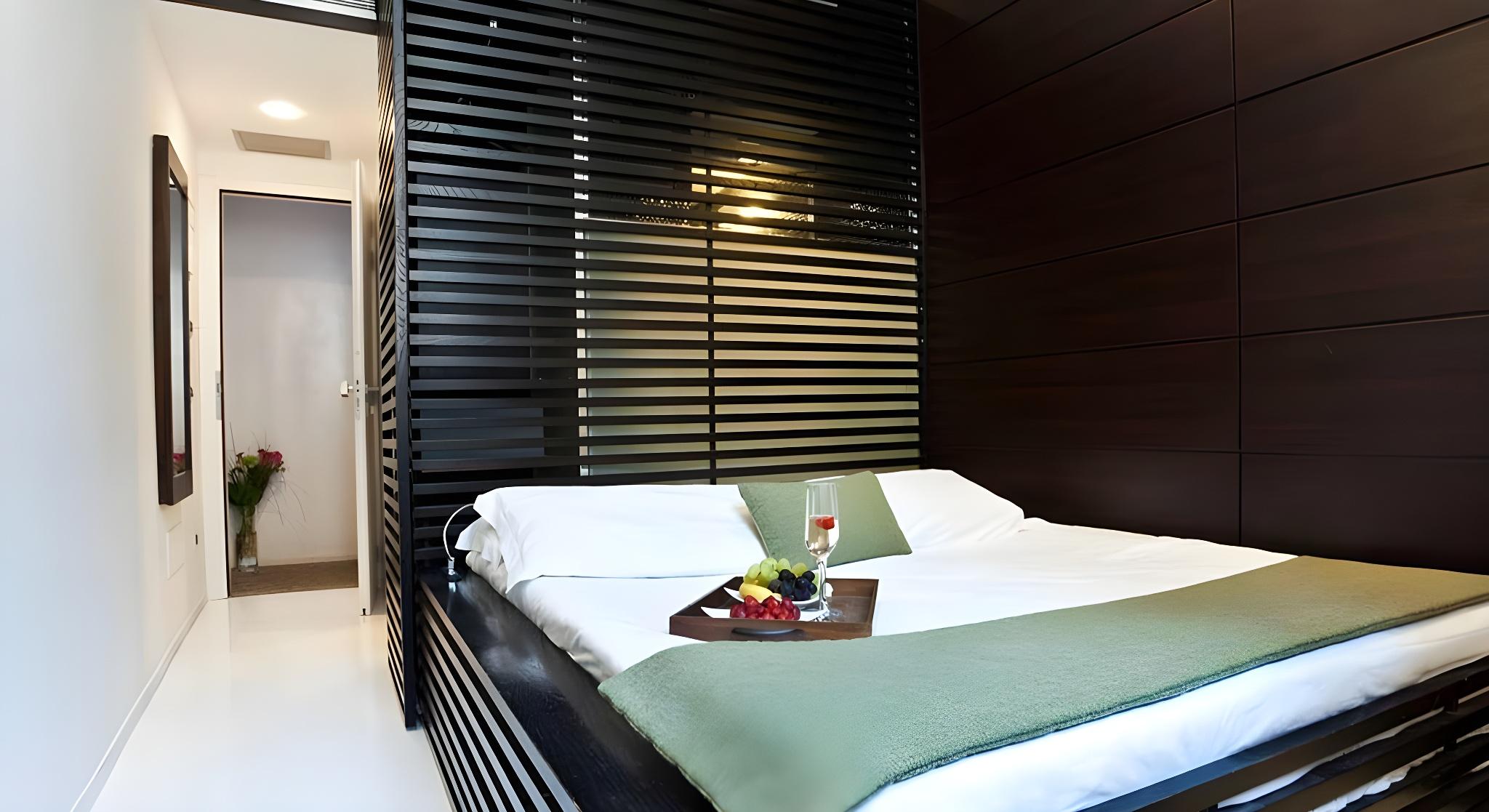 Economy, Double Bed