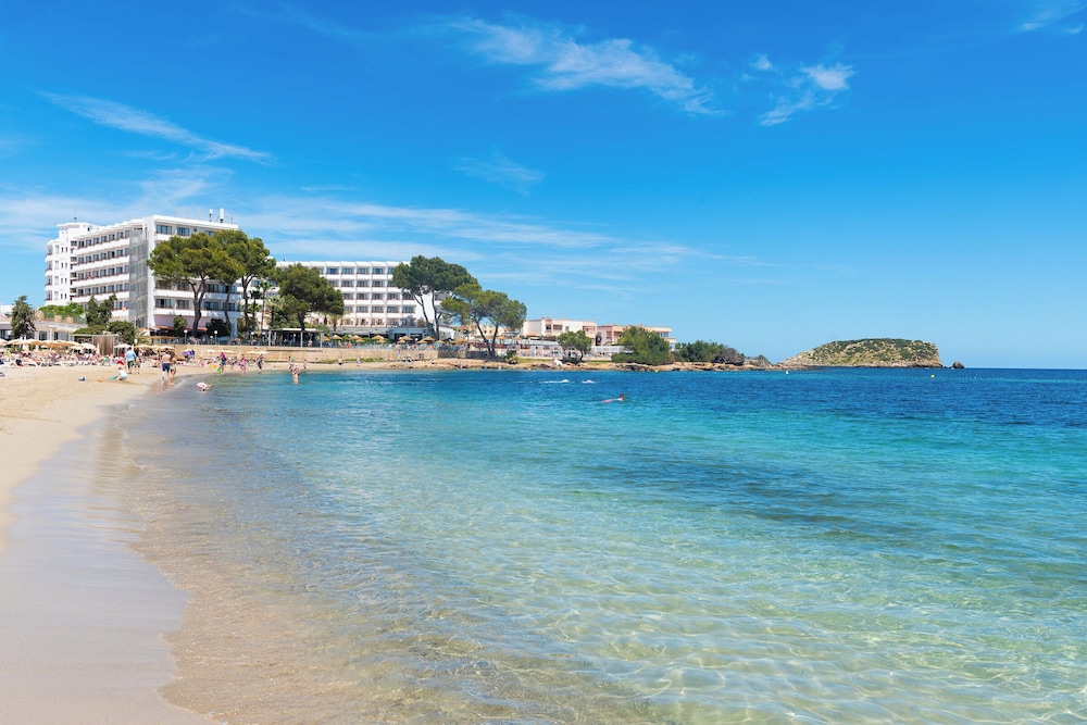 Leonardo Royal Ibiza Santa Eulalia 46/50