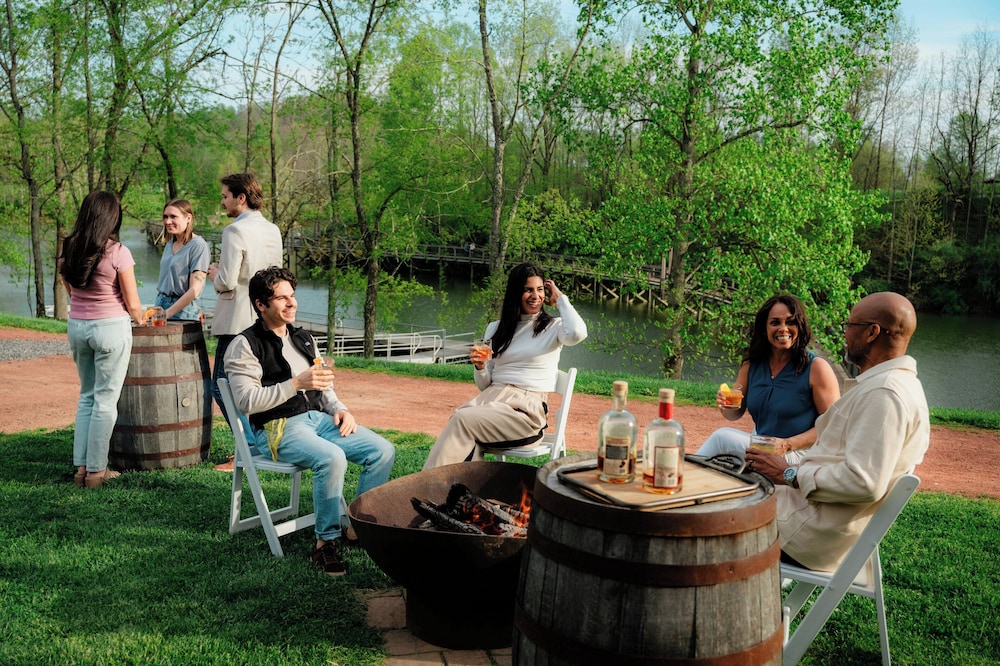 Stonewall Resort 63/68