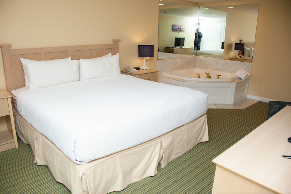 InnSeason Resorts Surfside 9/50