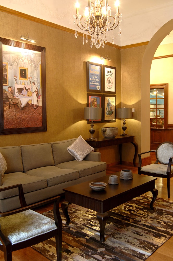 Grand Hotel Nuwara Eliya 20/50