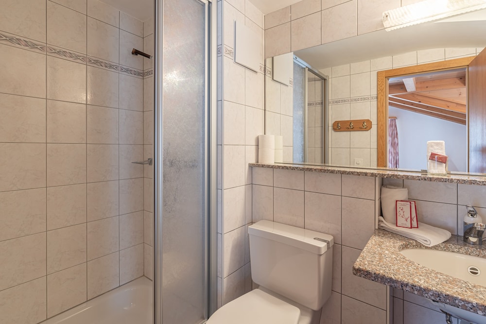 Alpenblick Wellness Hotel 65/66