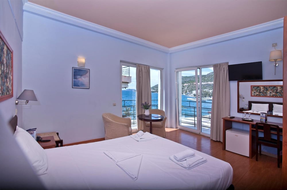 Grand Hotel Loutraki 10/48