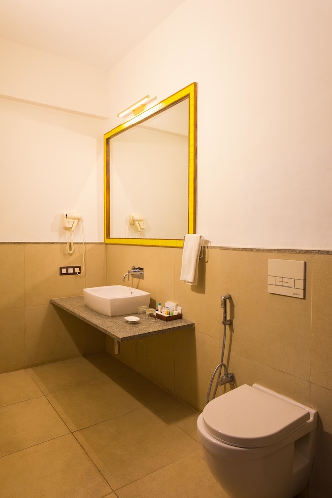 Heritage Resort Hampi 56/66