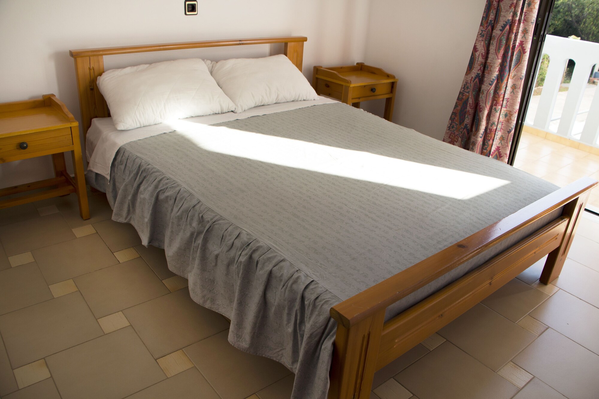 2 BEDROOMS, BASIC, APARTMENT