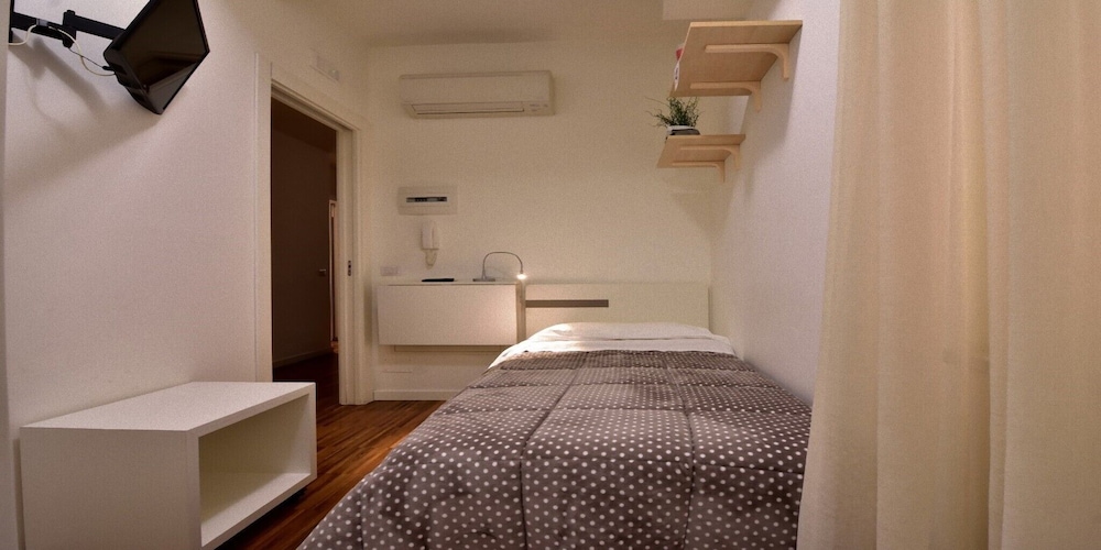 Bed And Breakfast Donna Eleonora 12/30