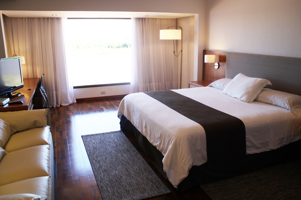 Yacht & Golf Club Paraguayo, a Tribute Portfolio Resort 19/68