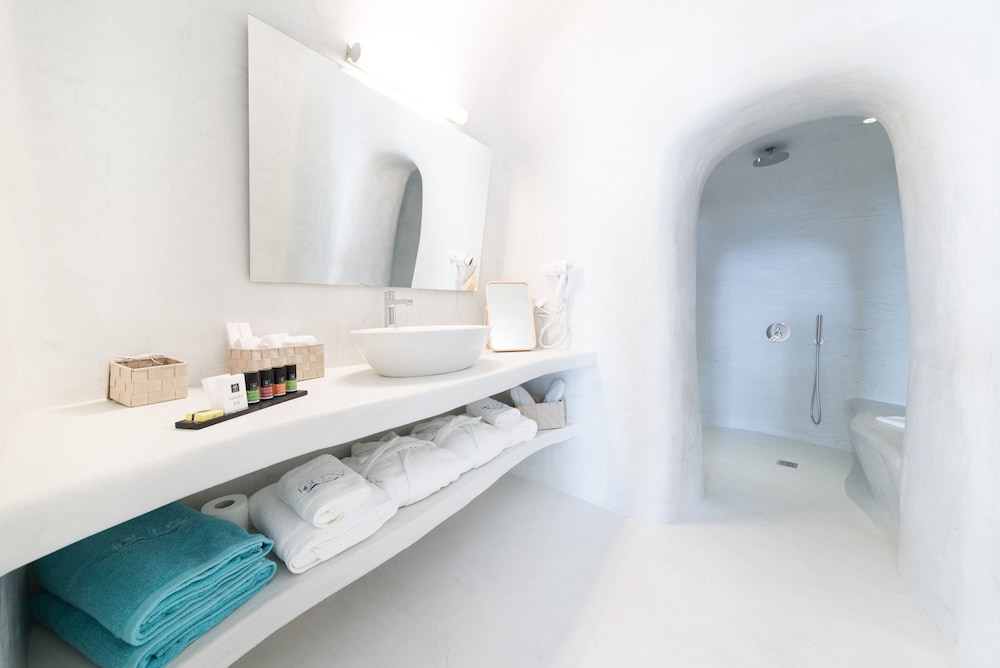 Maregio Suites 48/50