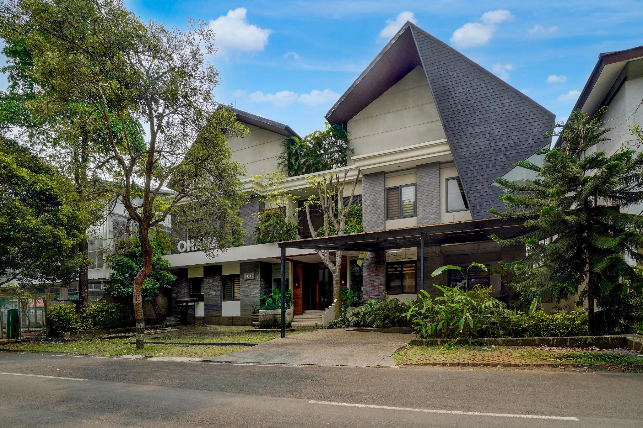 Collection O near Universitas Pelita Harapan formerly Ohana Residence Karawaci photo2
