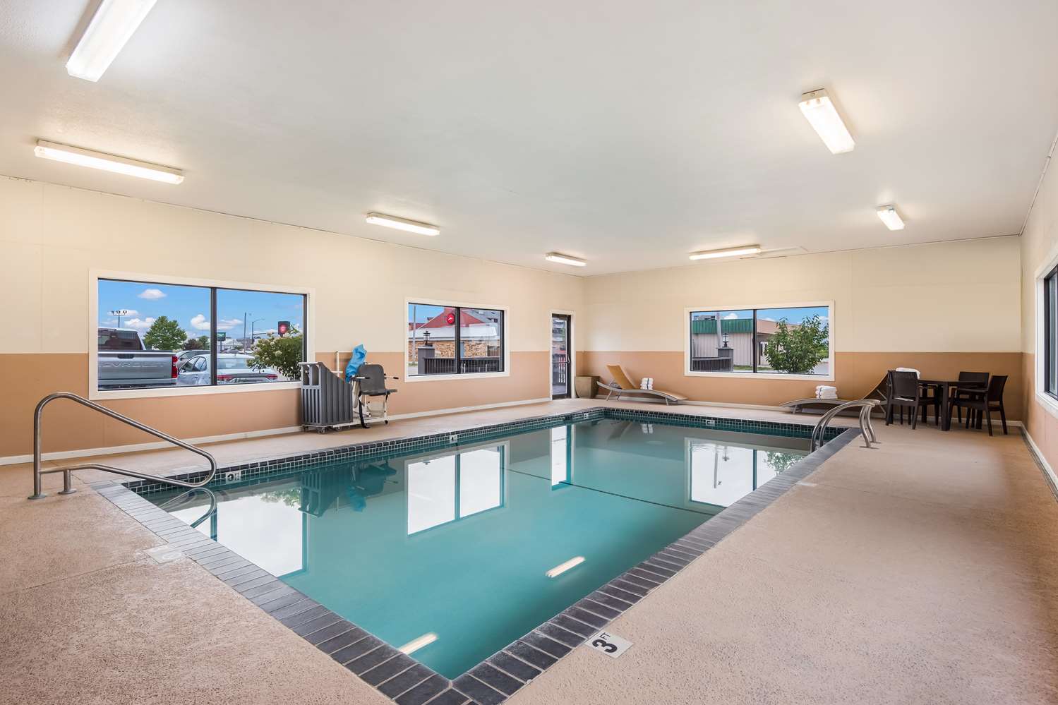 Best Western Mt Pleasant Inn 20/34