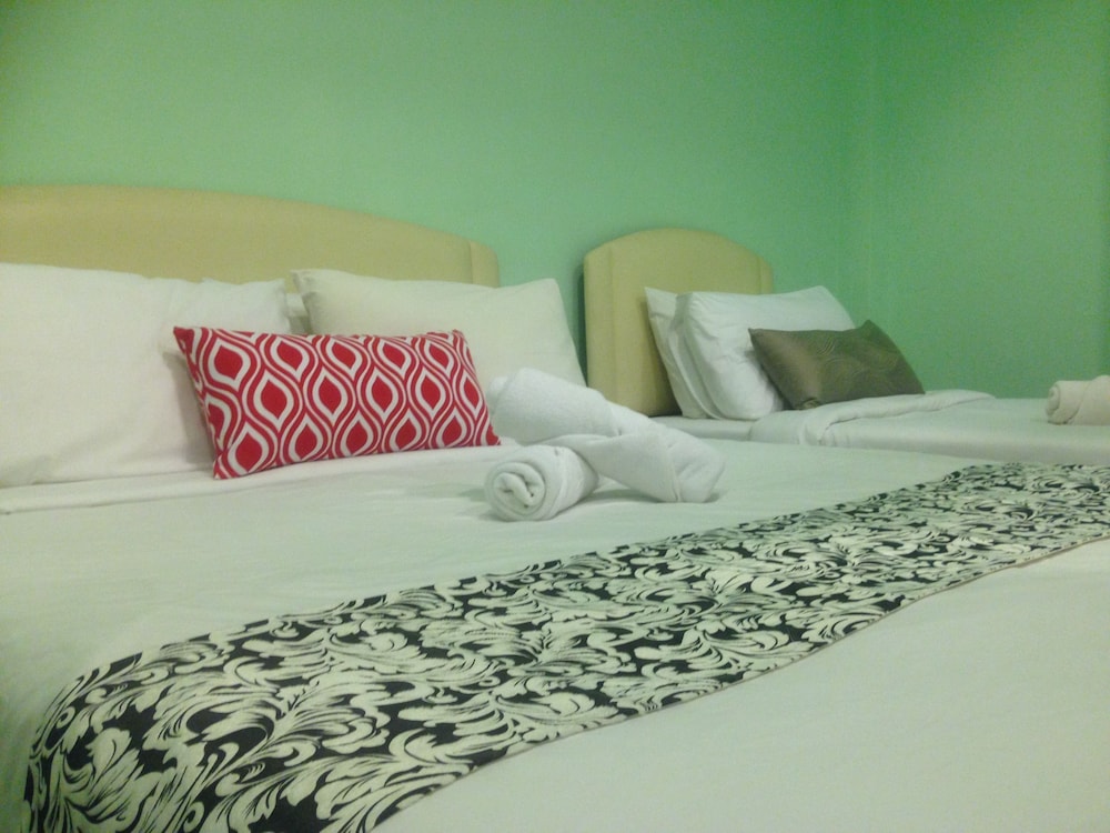 Woodpecker Lodge Kuching 10/49