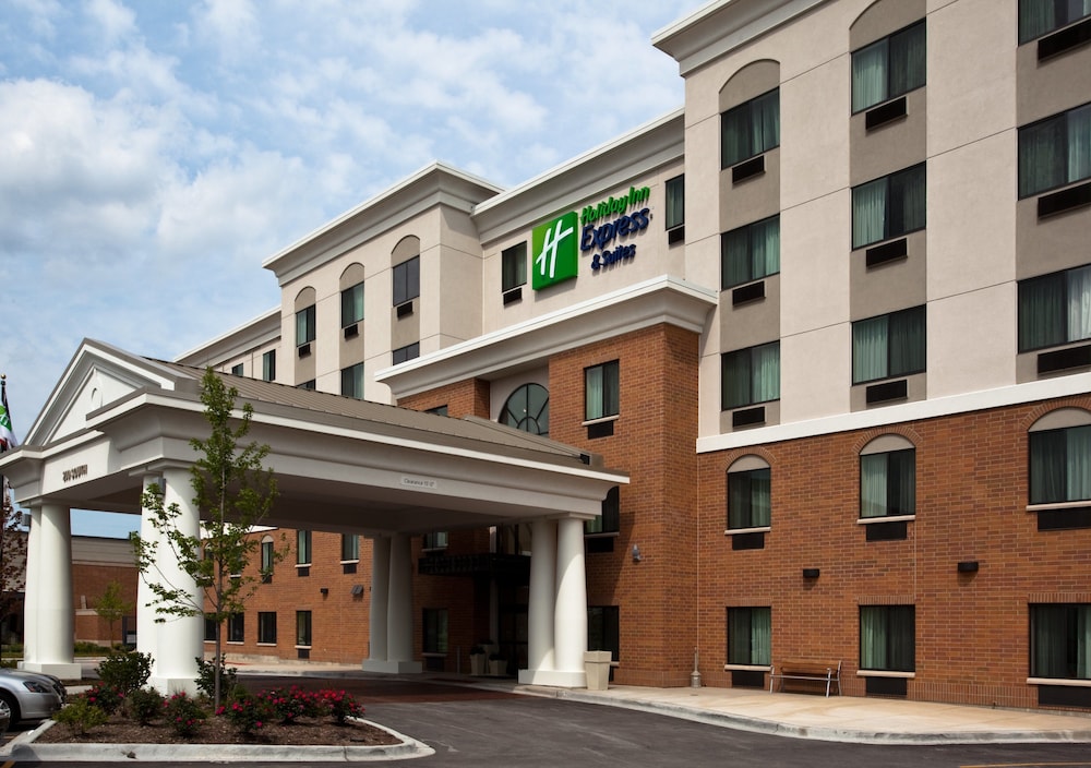 Holiday Inn Express Hotel And Suites Chicago Arpt Area West Ohare 7/46