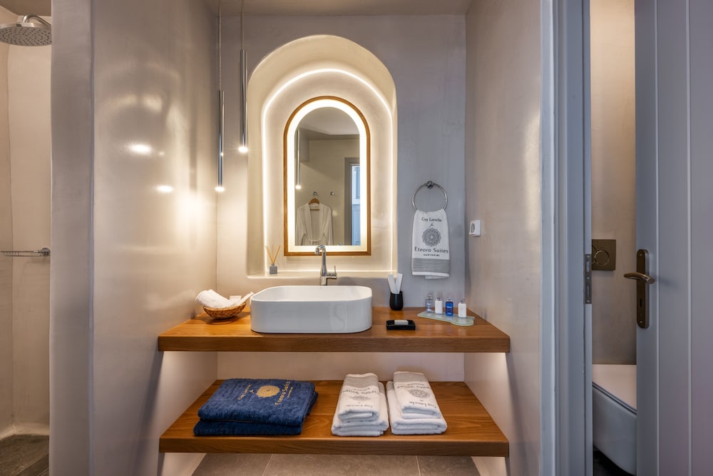 Eteoro Suites 49/50