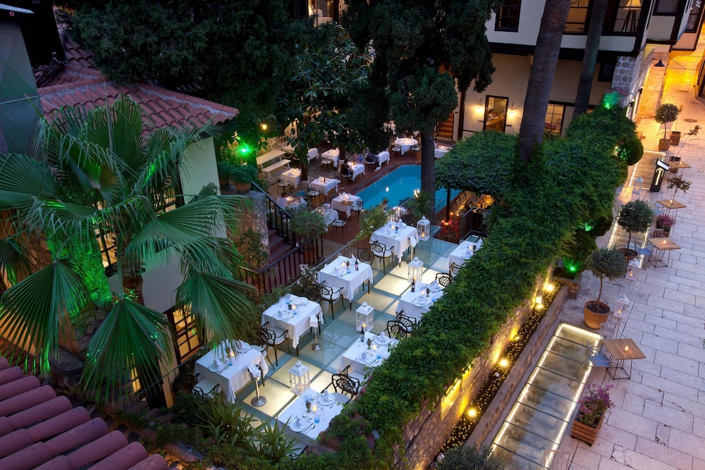Alp Pasa Hotel 42/46