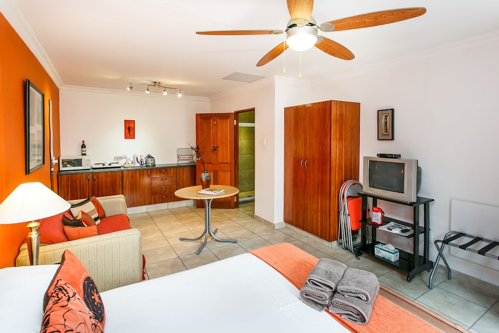 Gumtree Guest House 42/64