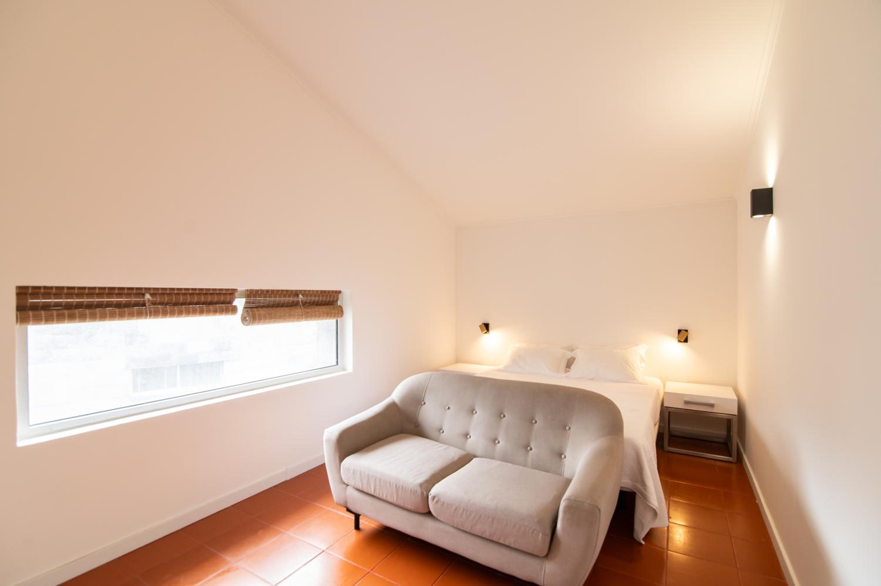1 Bedroom, House