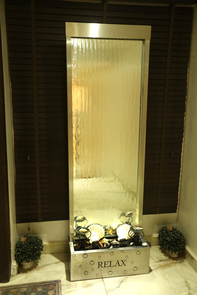 Wells Carlton Hotel and Apartment Abuja 4/57