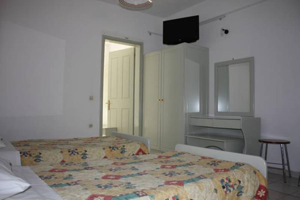 Philippos Hotel 9/27