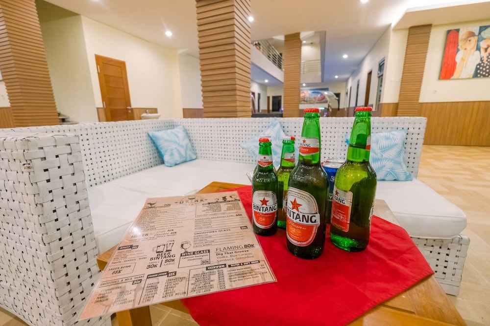 Caroline Guest House 40/50
