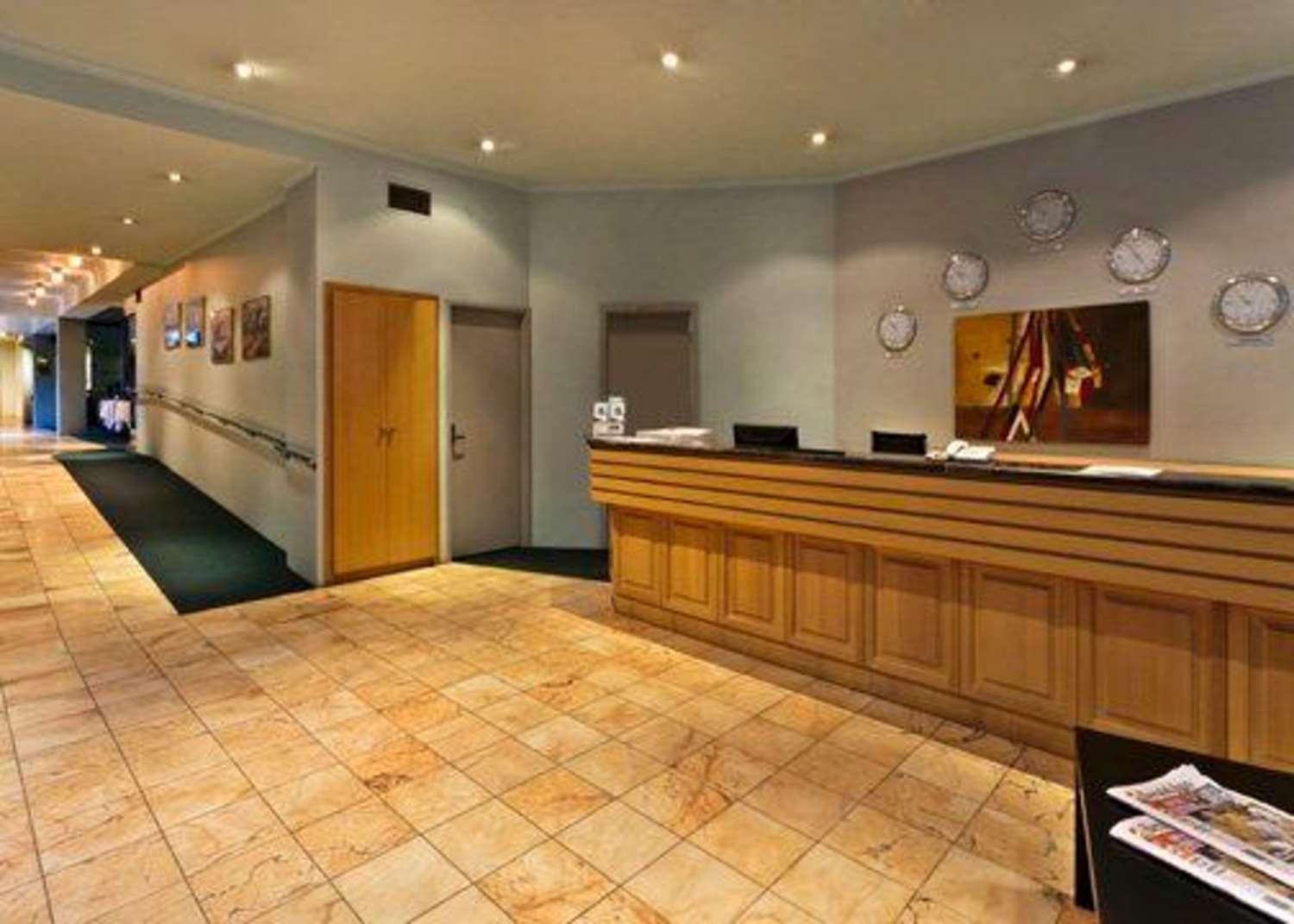 Quality Hotel Manor 3/9