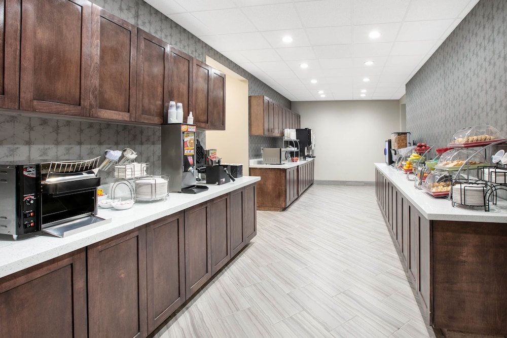 Wingate By Wyndham Corpus Christi 32/47