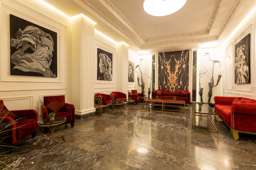 Hotel Majestic 36/54