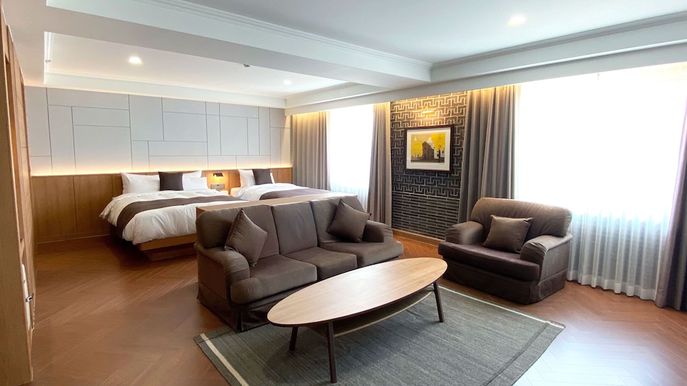 Commodore Hotel Gyeongju 40/51