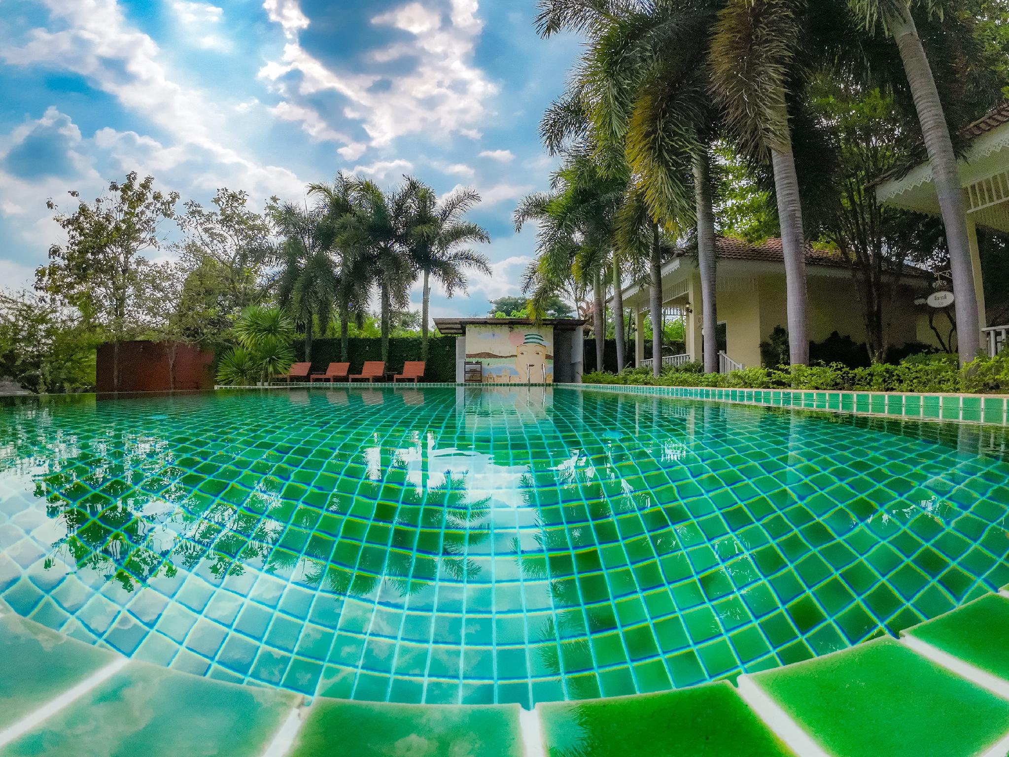 Ruen Maihom Riverside Cottage 31/63