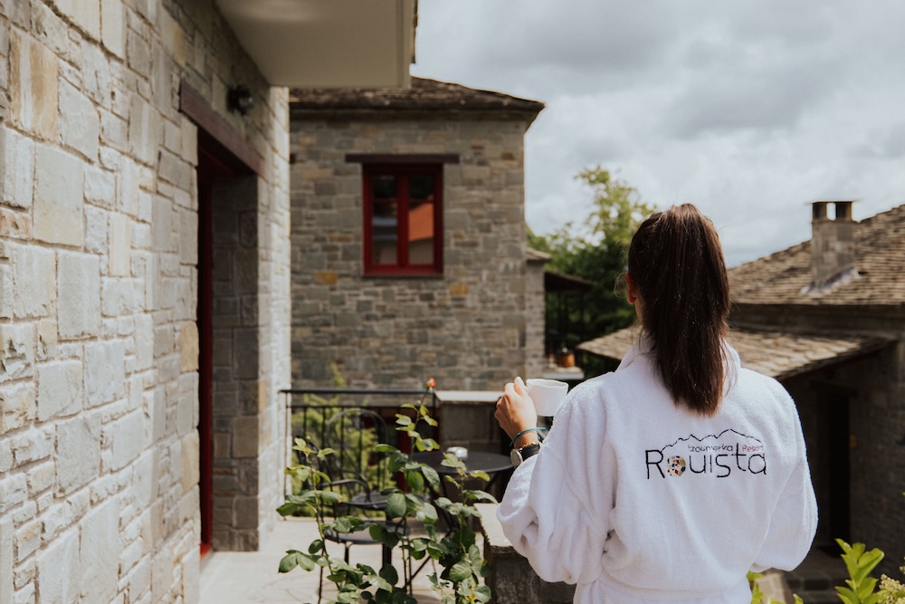 Rouista Tzoumerka Resort 42/50