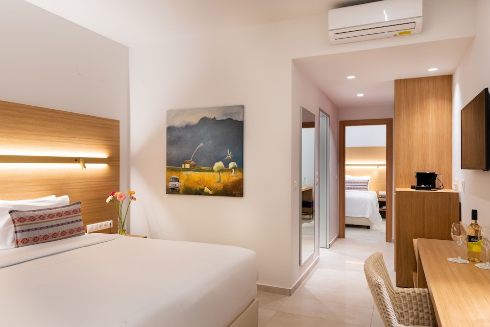 غرفة ديلوكس عائلية بسرير كينج وسريرين منفصلين بغرفتي نوم، High Beach Resort & Spa 5/10