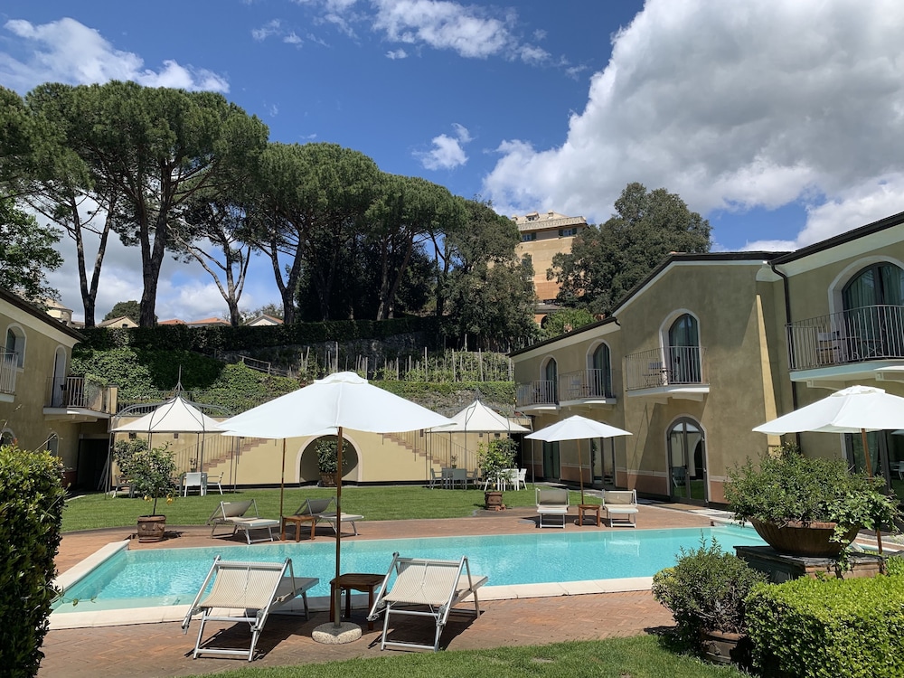 Hotel Villa Agnese 42/50